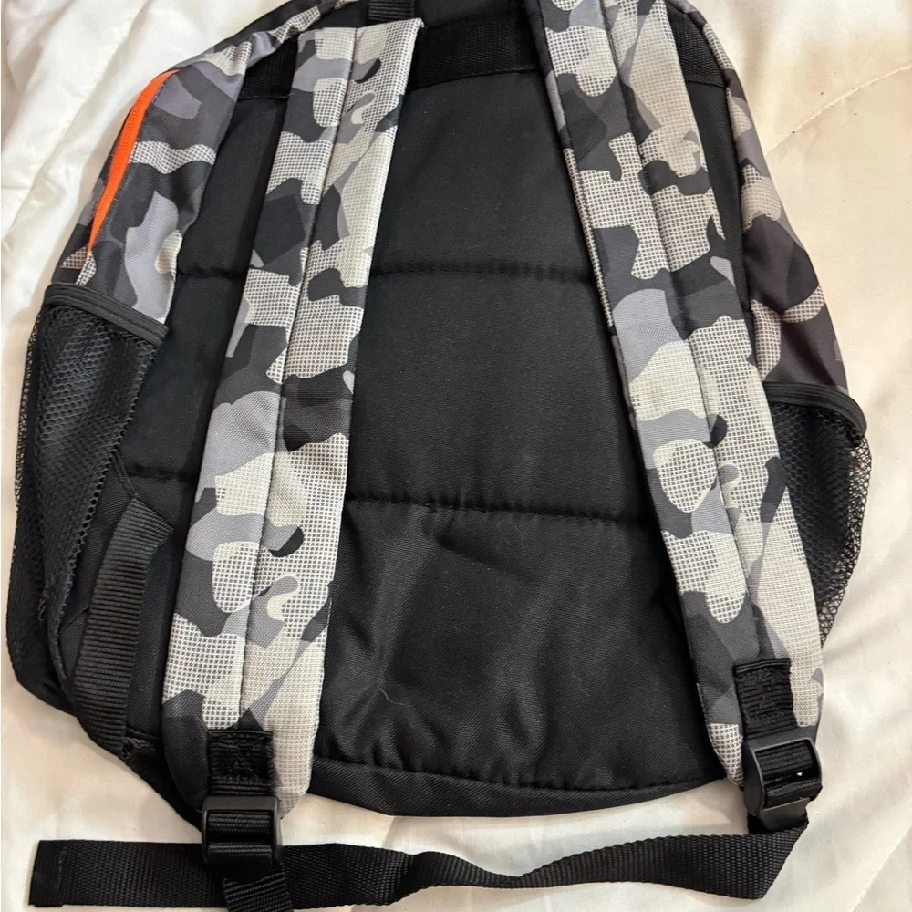 Deal Worthy stylish camouflage
